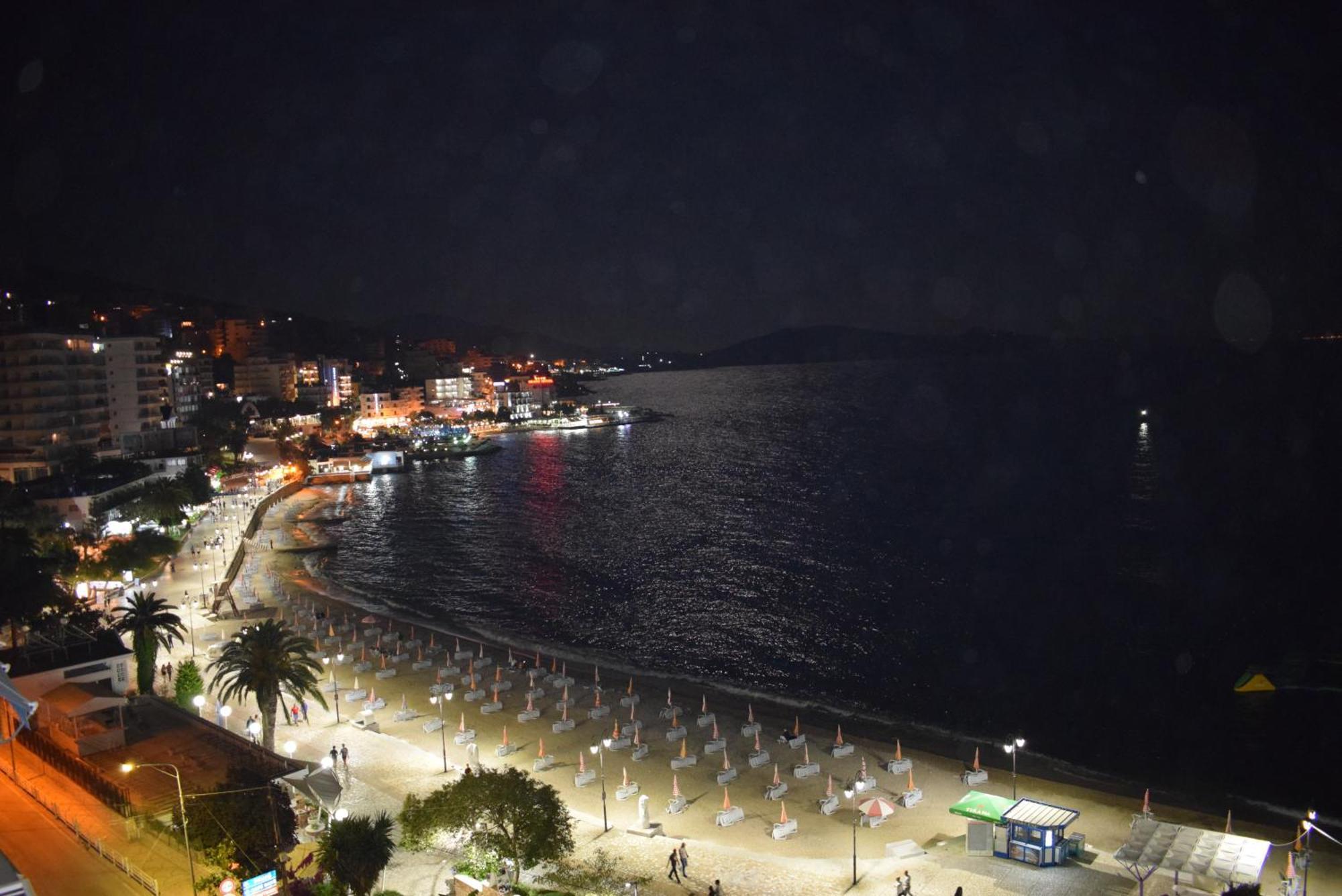 Apartments Blue Horizons Sarande Exterior photo