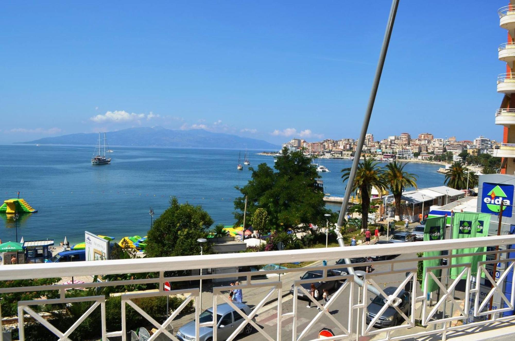 Apartments Blue Horizons Sarande Exterior photo