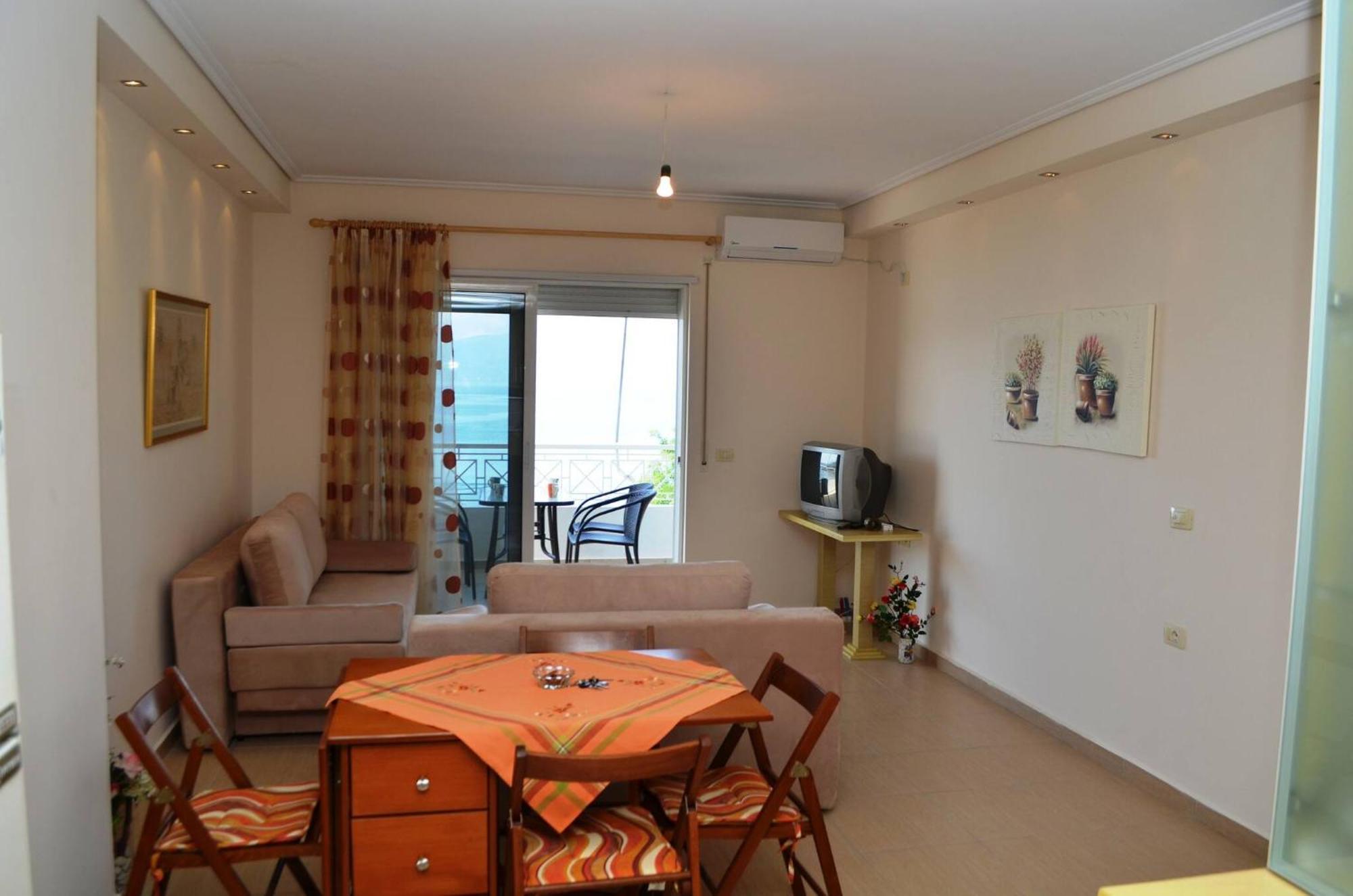 Apartments Blue Horizons Sarande Exterior photo